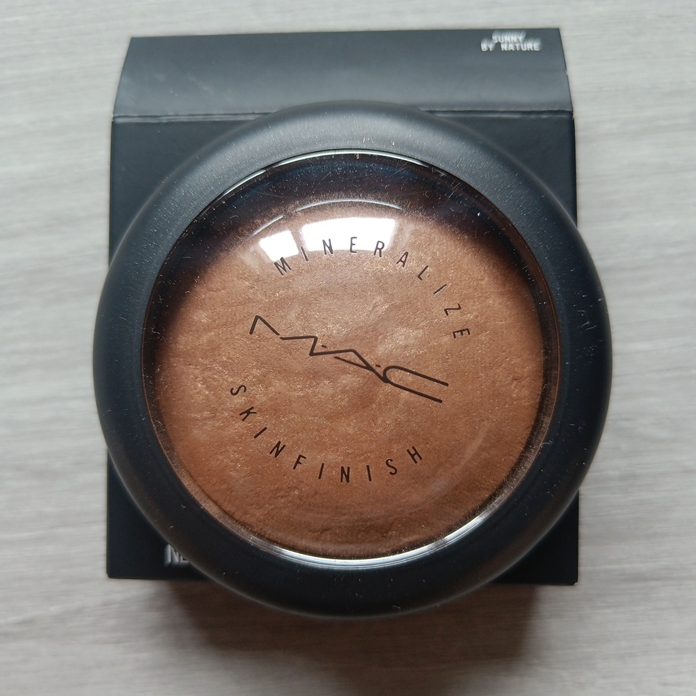 MAC Cosmetics Mineralize Skinfinish - Sunny by Nature 19